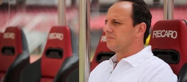 Rogério Ceni disputará seu primeiro clássico como treinador. Foto: Igor Amorim/saopaulofc.net Rogério Ceni disputará seu primeiro clássico como treinador. Foto: Igor Amorim/saopaulofc.net