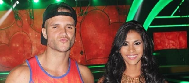 Fabio Agostini deja #myhyv para ingresar en #dobletentación y reencontrarse con Ámbar Montenegro Fabio Agostini deja #myhyv para ingresar en #dobletentación y reencontrarse con Ámbar Montenegro