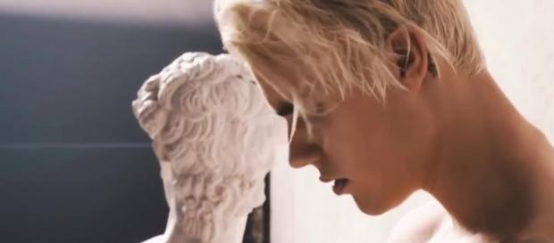 Justin Bieber não está lidando bem com a situação Justin Bieber não está lidando bem com a situação