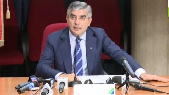 il presidente della regione Abruzzo, Luciano D'Alfonso, &egrave; indagato per corruzione