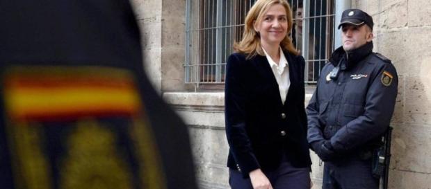 La infanta Cristina de Borbón acudiendo al juicio por el caso Nóos en Palma de Mallorca La infanta Cristina de Borbón acudiendo al juicio por el caso Nóos en Palma de Mallorca