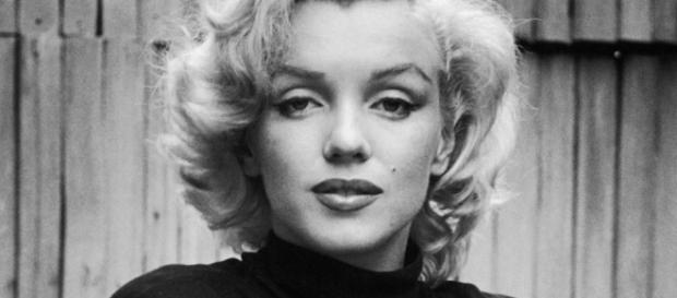 Rare Marilyn Monroe Photos - 15 Pictures of Marilyn Monroe - harpersbazaar.com Rare Marilyn Monroe Photos - 15 Pictures of Marilyn Monroe - harpersbazaar.com