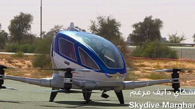 A Dubai droni diventano taxi e si potr&agrave; raggiungere qualsivoglia destinazione urbana 'al volo'. Foto: youtube.