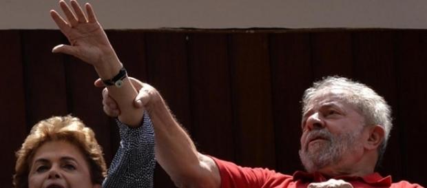 Dilma quer Lula como candidato nas eleições de 2018 Dilma quer Lula como candidato nas eleições de 2018