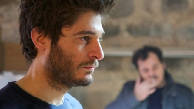 La porta rossa, arriva in tv il noir sovrannaturale di Carlo - play4movie.com