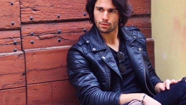 Luca Onestini &egrave; uno dei tronisti di Uomini e Donne