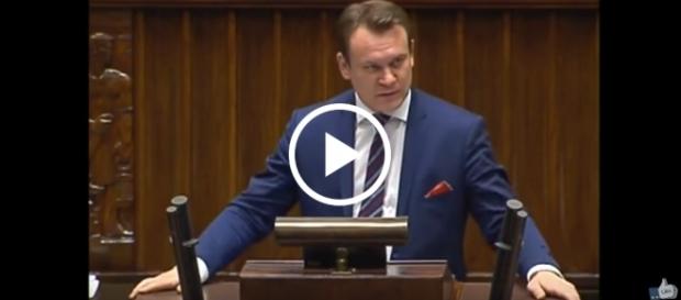 Dominik Tarczyński nie pozostawił na Platformie suchej nitki. Dominik Tarczyński nie pozostawił na Platformie suchej nitki.