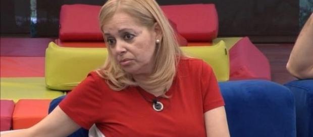 Pillan a Enma Ozores navegando por la red Pillan a Enma Ozores navegando por la red