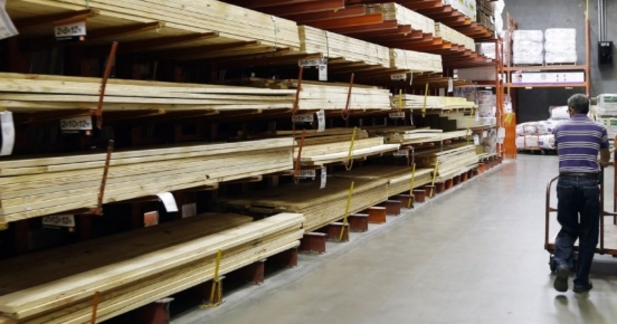 Home Depot releases quarterly earnings beating market forecasts