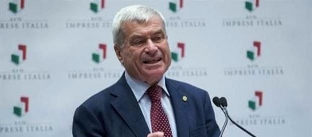 Carlo Sangalli, presidente di Confcommercio Carlo Sangalli, presidente di Confcommercio