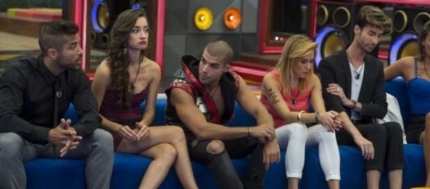 ¡ESTE concursante de 'GH17' confiesa haber tenido algo con este de 'GHVIP'! ¡ESTE concursante de 'GH17' confiesa haber tenido algo con este de 'GHVIP'!