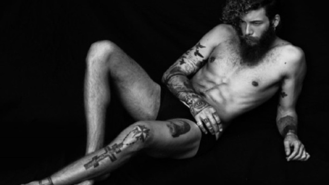 La rabbia di Andrea Marcaccini all'Isola dei Famosi