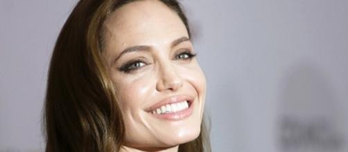 La bellissima attrice Angelina Jolie
