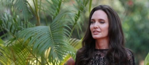 Angelina Jolie makes first public appearance post Brad Pitt split ... - hindustantimes.com