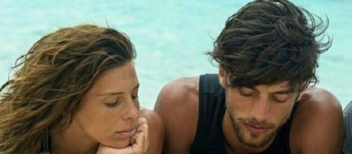 Isola dei Famosi 12: fra Giulia Calcaterra e Simone Susinna c'è del tenero?