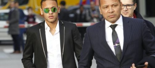 Neymar e suo padre andranno a processo per frode e corruzione