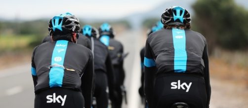 Team Sky sotto attacco tra farmaci e doping tecnologico