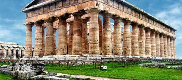 A Pasqua il Tempio di Nettuno sarà aperto ai visitatori ... - informagiovaniagropoli.it A Pasqua il Tempio di Nettuno sarà aperto ai visitatori ... - informagiovaniagropoli.it