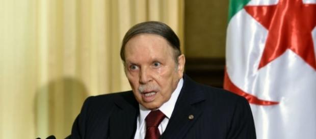 Algérie: Bouteflika à Genève pour un contrôle médical "périodique" - diasporas-news.com Algérie: Bouteflika à Genève pour un contrôle médical "périodique" - diasporas-news.com