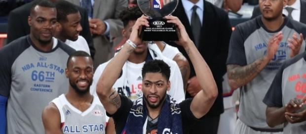 Anthony Davis se proclamó MVP del partido Anthony Davis se proclamó MVP del partido