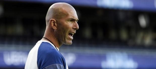 Real Madrid : Zidane rêve d'un buteur français ! Real Madrid : Zidane rêve d'un buteur français !
