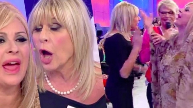 Gemma spinge Tina e in studio scatta il caos, interviene Maria De ... - bitchyf.it