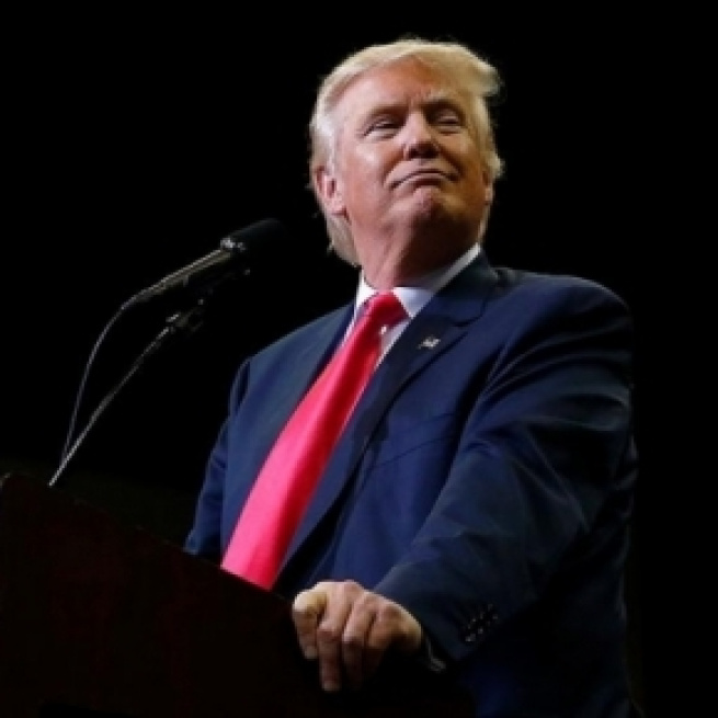 Robert Mugabe adopts Donald Trump slogan