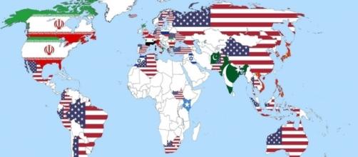 Cette carte montre quel pays est considéré comme un danger pour la sécurité mondiale par les autres Etats (Louland/Reddit).
