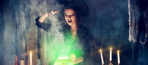 Spell casting witch via mic.com