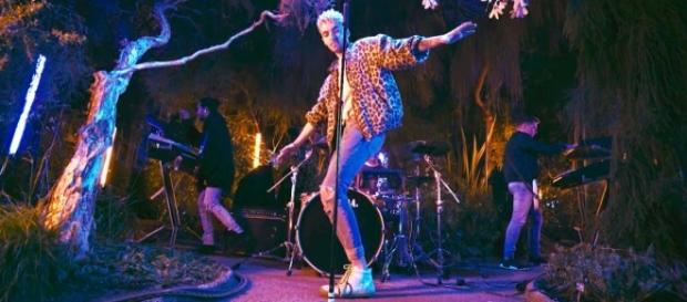Découvrez les nouveaux clips de Tokio Hotel ! Découvrez les nouveaux clips de Tokio Hotel !
