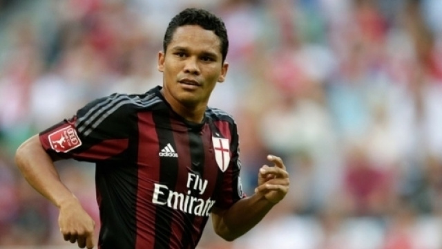 Milan Bacca, Montella "stoppa" il Paris Saint Germain: "Sta ... - superscommesse.it