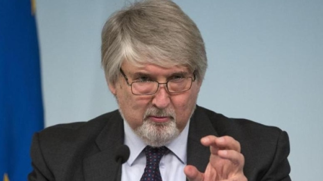 Riforma Pensioni: al via confronto governo-sindacati, coordina il ministro Poletti, decreti e novit&agrave; con fase2 - foto lastampa.it