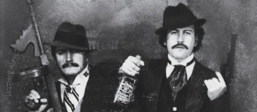 Gustavo (esq) e Pablo Escobar (dir)