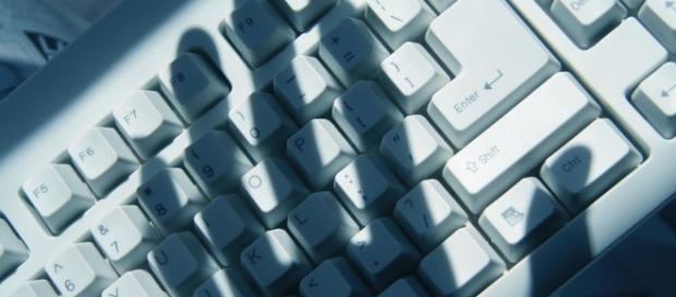 Crimes virtuais/ Google imagens Crimes virtuais/ Google imagens