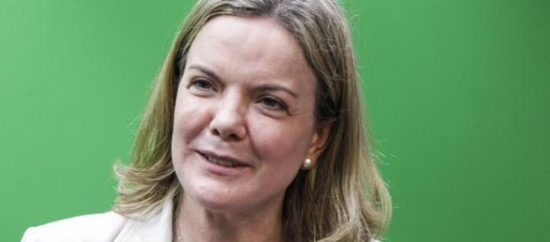 Gleisi Hoffmann criticou escolha de Moraes Gleisi Hoffmann criticou escolha de Moraes