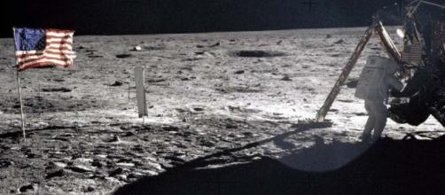 First man on moon Neil Armstrong dead - ABC News (Australian ... - net.au