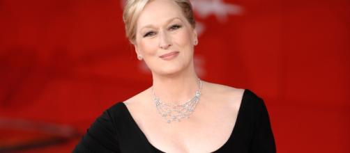 Meryl Streep during a movie premiere– The 8 Percent - the8percent.com (Taken from BN Library)