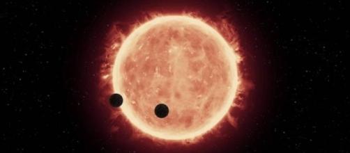 Trappist-1 è una nana rossa ultrafredda distante 39 anni luce.