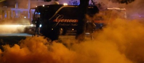 Genoa, la contestazione all'aeroporto - 1 di 1 - Genova ... - repubblica.it