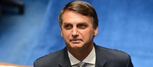 Jair Bolsonaro deve se candidatar à presidência em 2018 Jair Bolsonaro deve se candidatar à presidência em 2018