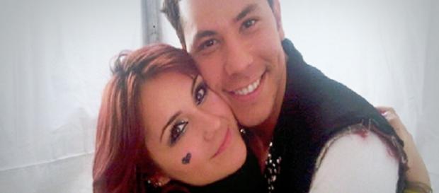 Dulce e Christian são amigos, mas alguns fãs da cantora não gostam de Chavez (Foto: Reprodução) Dulce e Christian são amigos, mas alguns fãs da cantora não gostam de Chavez (Foto: Reprodução)