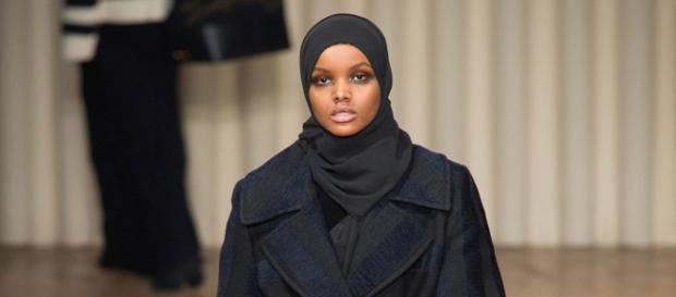 Halima Aden alla Milano Fashon Week Halima Aden alla Milano Fashon Week