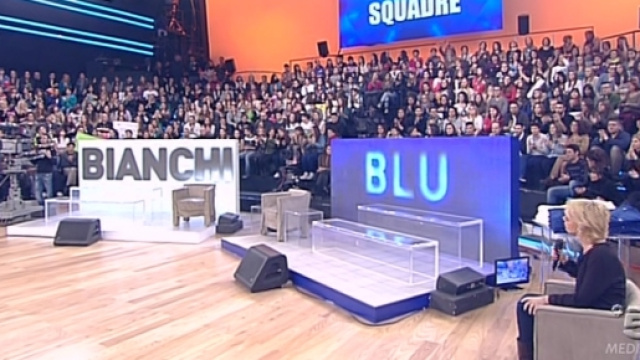 Amici 15, RUMORS &ndash; Squadra Bianca e Squadra Blu: Ecco come ... - kontrokultura.it
