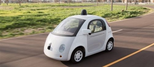 l giallo dell’auto senza pilota di Google: “Uber ha rubato i nostri progetti”.