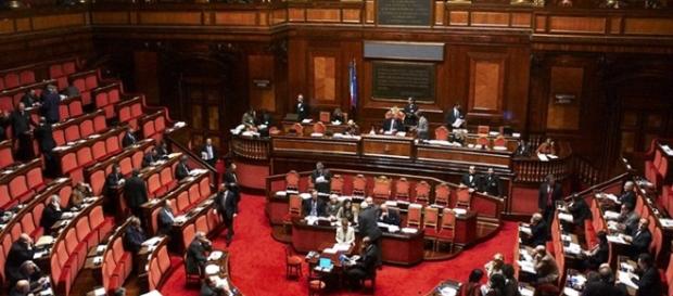 Il decreto Milleproroghe è legge, nessuna novità sulle pensioni Il decreto Milleproroghe è legge, nessuna novità sulle pensioni