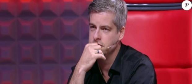 Victor é acusado de agressão contra sua mulher e polícia investiga Victor é acusado de agressão contra sua mulher e polícia investiga