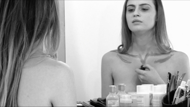 Anoressia, immagine tratta dal corto "A letto senza cena"