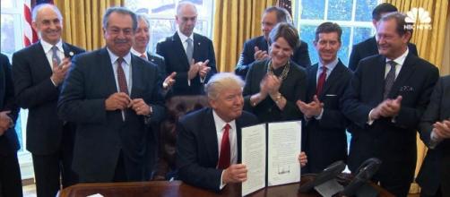 Trump Signs Another Executive Order to Further Slash Regulations ... - nbcnews.com