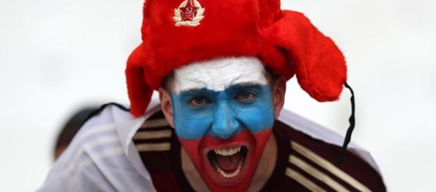 Frankreich schiebt 50 russische Fußball-Fans ab - sputniknews.com Frankreich schiebt 50 russische Fußball-Fans ab - sputniknews.com