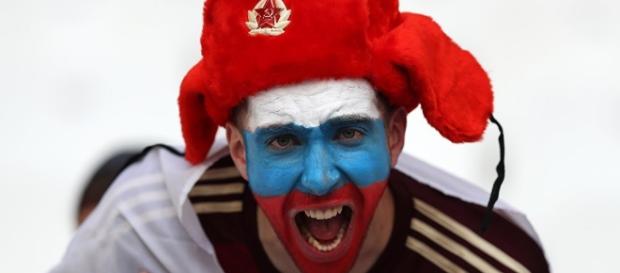 Frankreich schiebt 50 russische Fußball-Fans ab - sputniknews.com Frankreich schiebt 50 russische Fußball-Fans ab - sputniknews.com